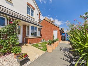 Front Garden- click for photo gallery